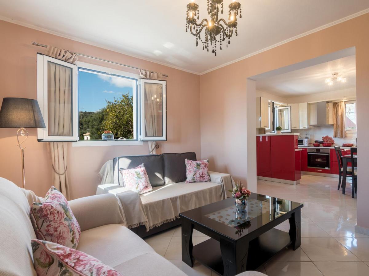 Sofia'S Apartments Razáta Dış mekan fotoğraf